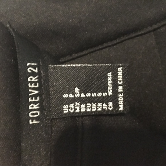 Forever 21 multicolored sequin skirt. New w/ tag - Picture 3 of 4